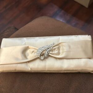 Spiegel vintage Satin clutch with rhinestone pin NWOT